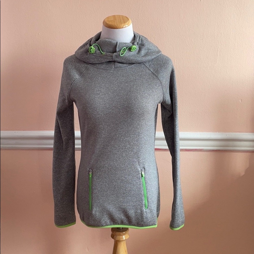 Athletic sweater